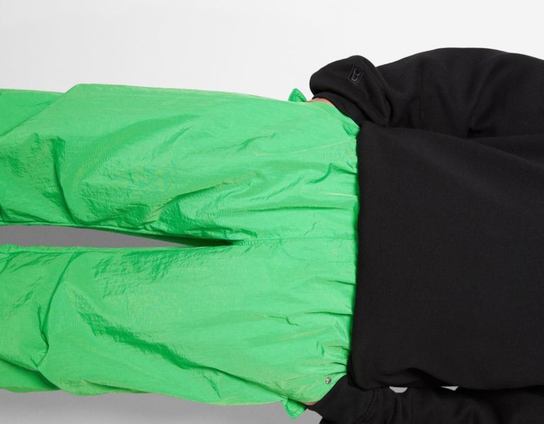 Green Men's Bershka Nylon Parachute Joggers Pants | UP2yiDTGwDN