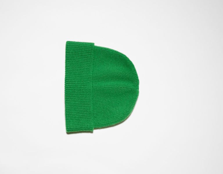 Green Men's Bershka Short Beanie Caps | fXGx64aJxKT