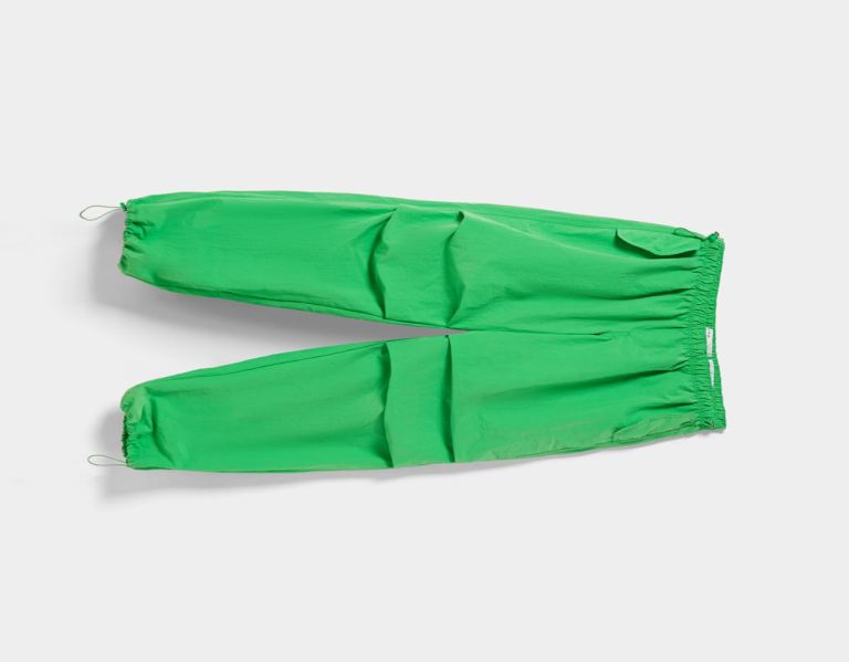 Green Women's Bershka Nylon Parachute Joggers Pants | 9B1NjQhYLjt