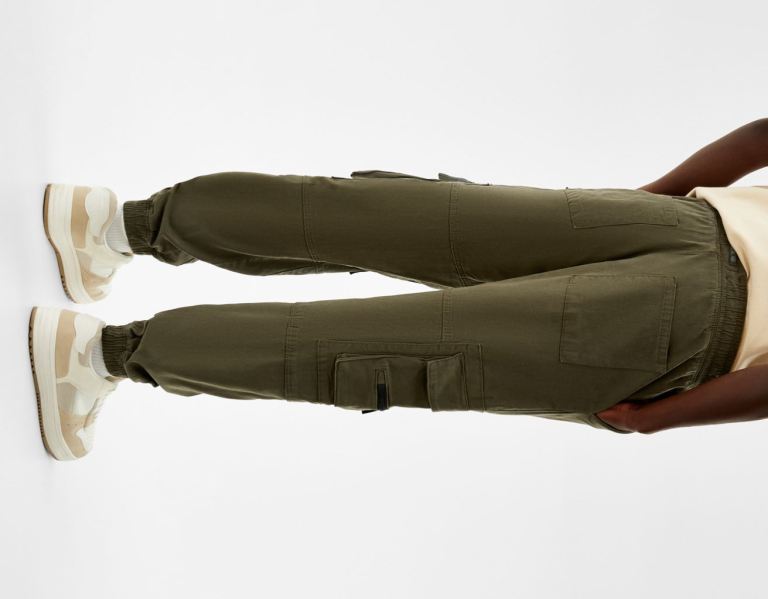 Khaki Men's Bershka Cargo Joggers Pants | RrVyMpuRkCq