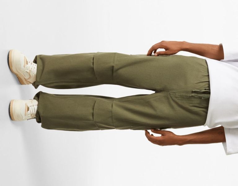 Khaki Men's Bershka Cargo Parachute Jeans Pants | 86Lpxkf1WVc