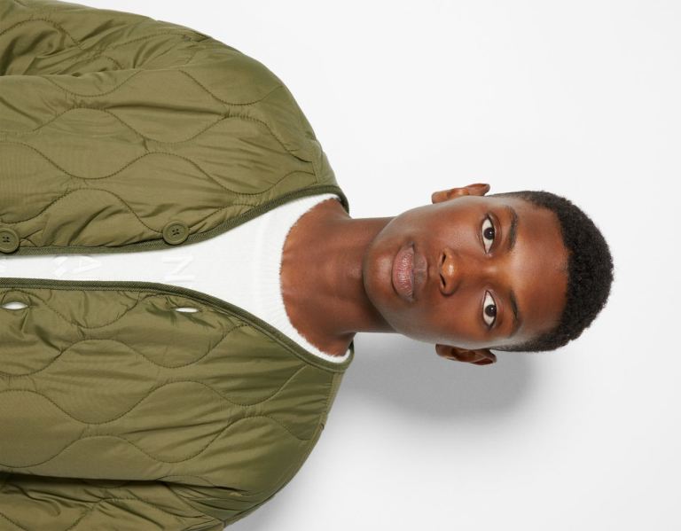 Khaki Men's Bershka V-neck Quilted Jackets | B1ZXH1SVfd7