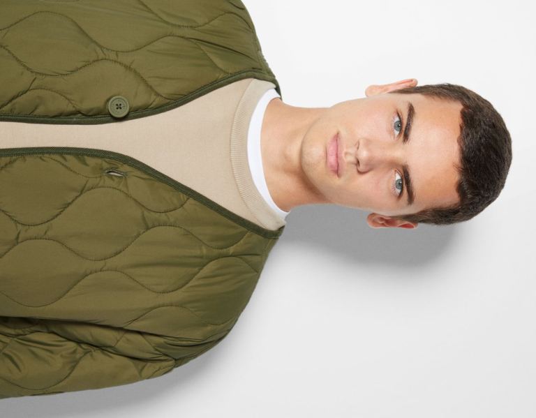 Khaki Men's Bershka V-neck Quilted Jackets | bG7kKxnpYvL