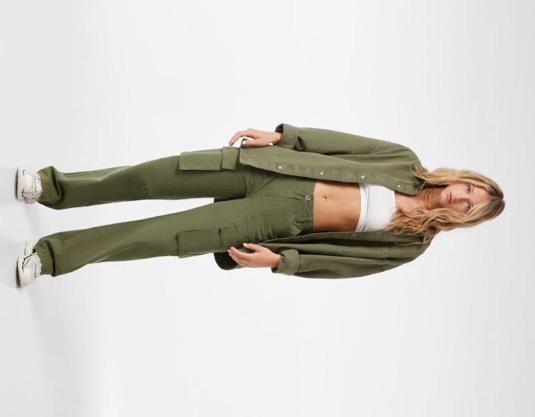 Khaki Women\'s Bershka Straight Fit Cargo Jeans | MxbBXIpsg8j