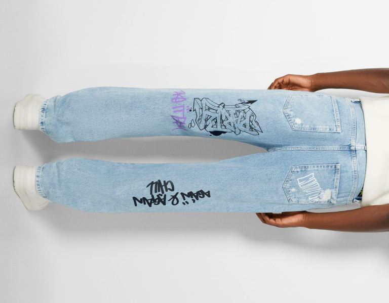 Light Blue Men's Bershka 90's Wide Graffiti Print Jeans | u09JNrj8thJ