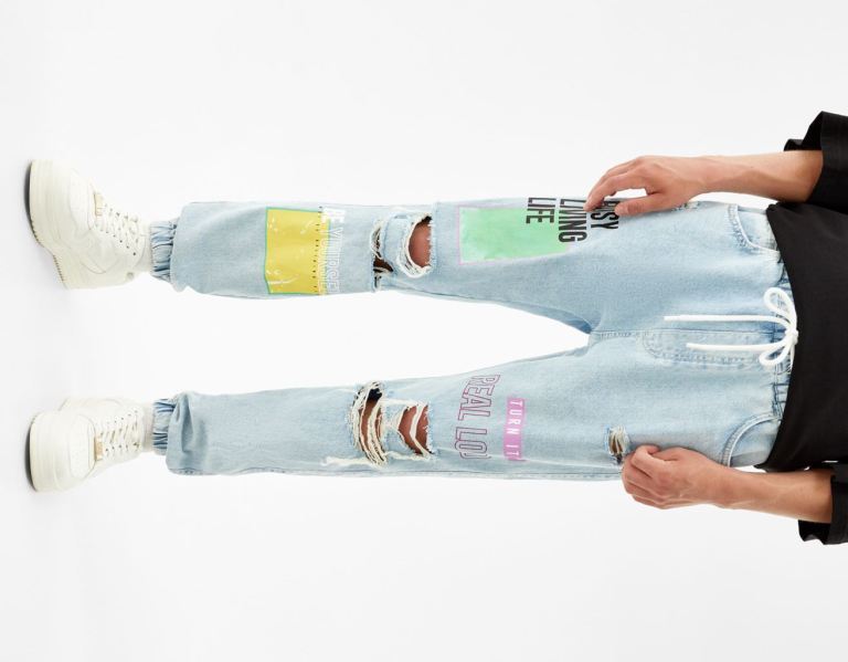 Light Blue Men's Bershka Ripped Printed Jogger Jeans | 8heJTEqSxou