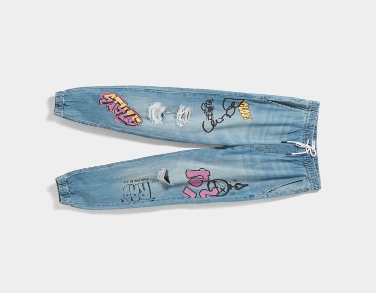 Light Blue Men's Bershka Ripped Printed Jogger Jeans | AcpEYsNQTMR