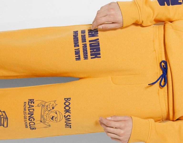 Mustard Men's Bershka Oversize Plush Joggers Pants | Y06FVB7toL0