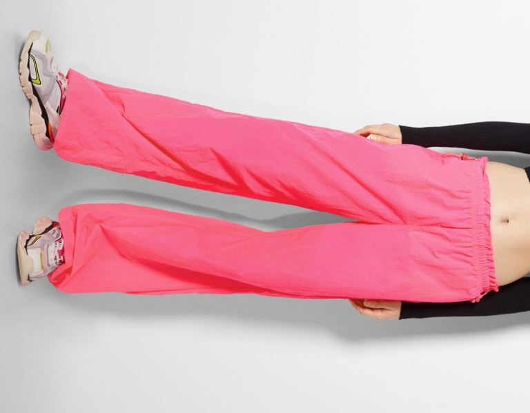 Pink Women's Bershka Nylon Parachute Pants | jbytwxNLzLI