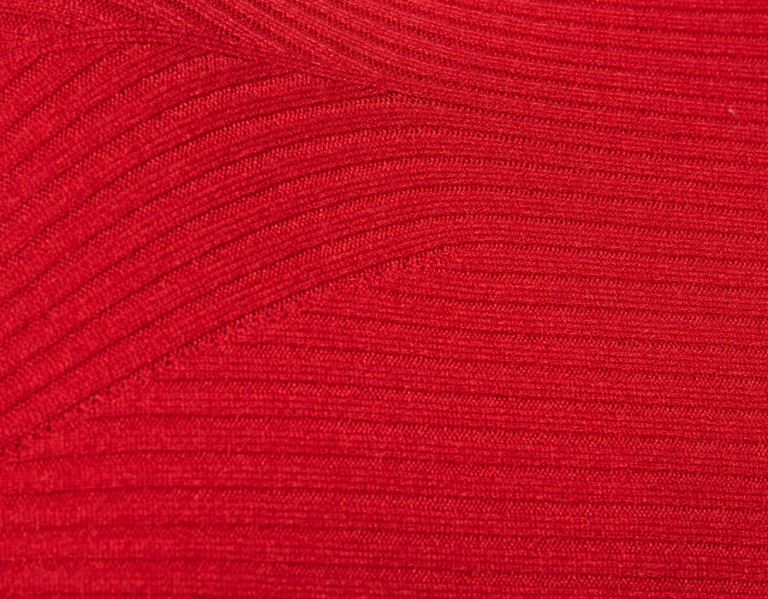 Red Women's Bershka Ribbed Cropped Sweater With Neckline Detail Sweaters | 64tZ1i6w6cI