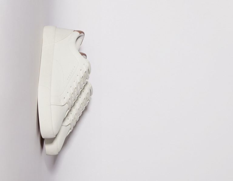 White Men's Bershka Contrasting Trainers | 2FxgkrIoVrt