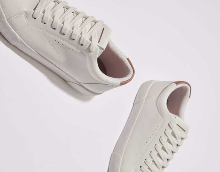 White Men's Bershka Contrasting Trainers | 2FxgkrIoVrt