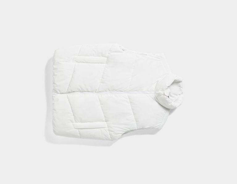 White Men's Bershka Puffer Gilet Down Jackets | pJvH3SuHz6u