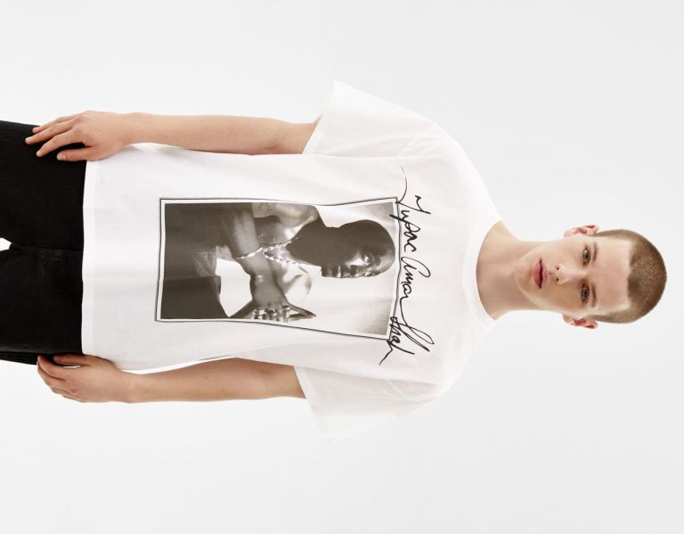 White Men's Bershka Short Sleeve With Tupac Print T Shirts | NnEQSLLliaw