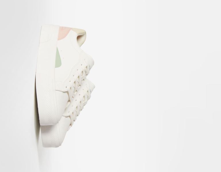 White Women's Bershka Contrast Platform Sneakers | lJCfuscLqej