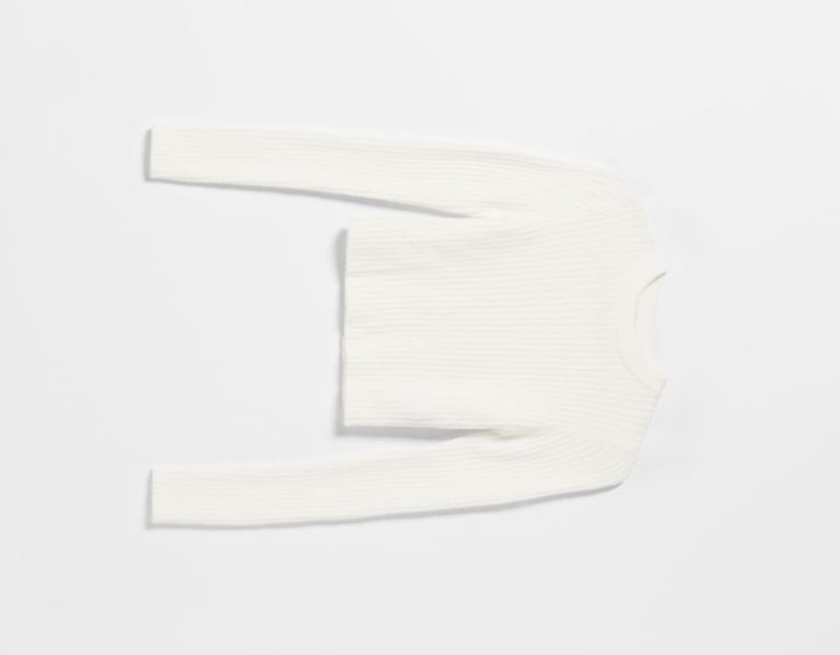 White Women's Bershka Crew Neck Ribbed Microfur Sweater Knitwear | XQVTBMRwxw7