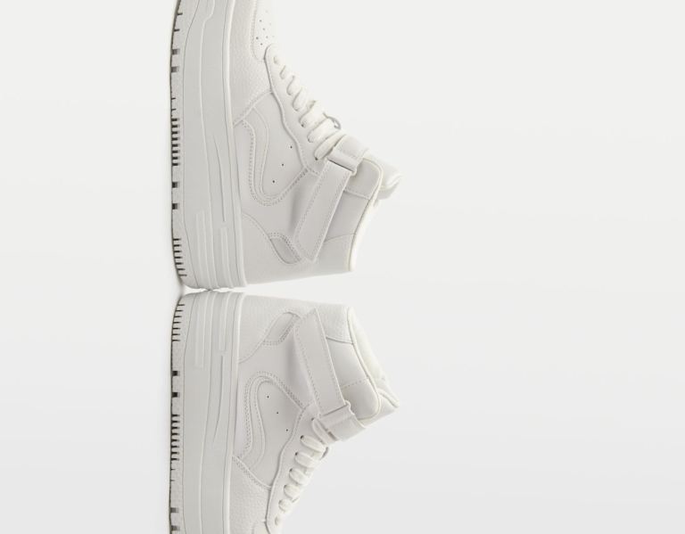 White Women's Bershka High-top With Strap Sneakers | 5LwXrYYuKye