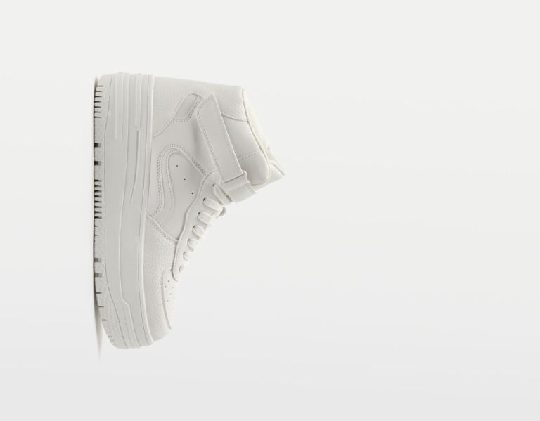 White Women's Bershka High-top With Strap Sneakers | 5LwXrYYuKye