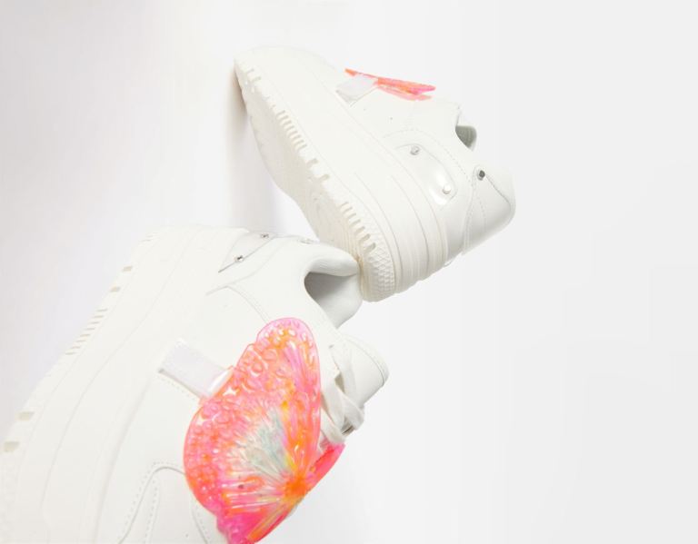 White Women's Bershka Platform With Butterfly Detail Sneakers | yDdveMnenut