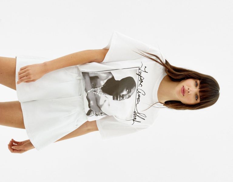 White Women\'s Bershka Short Sleeve With Tupac Print T Shirts | as8aoulEC8l