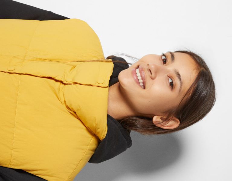 Yellow Women's Bershka Long Puffer Gilet Outerwear | XOEM8I7yQrw